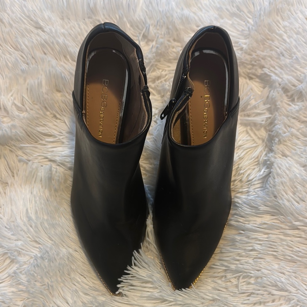 BCBGeneration Black Ankle Booties with Pointed Toe
